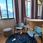 Delago 1685 Apartment